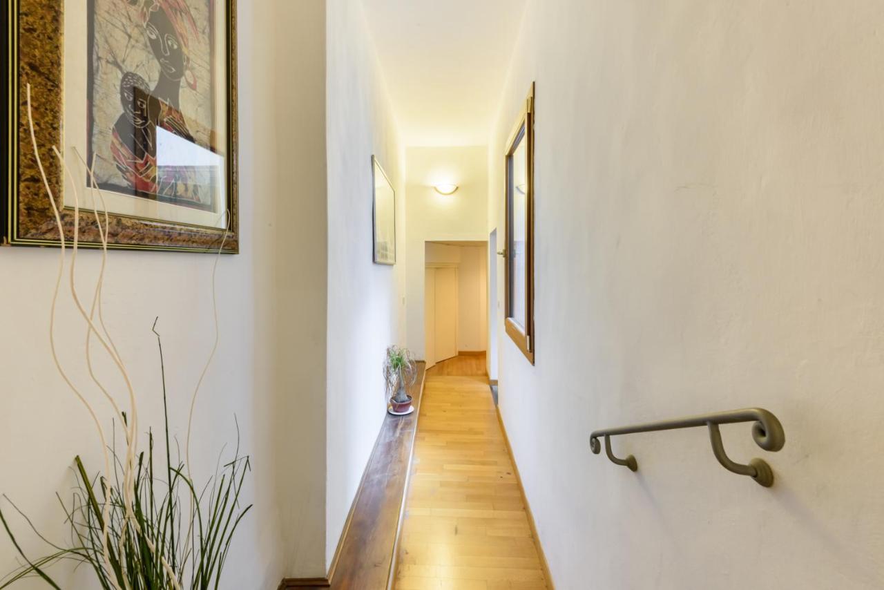Apartment Montebello Place By Mmega Florence